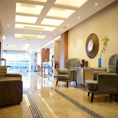The Secure Inn Hotel Mascate Extérieur photo