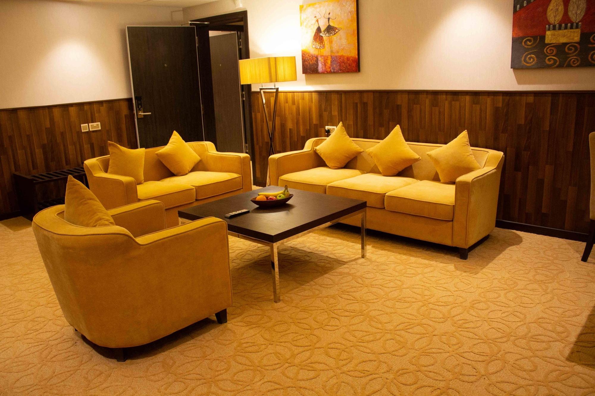 The Secure Inn Hotel Mascate Extérieur photo