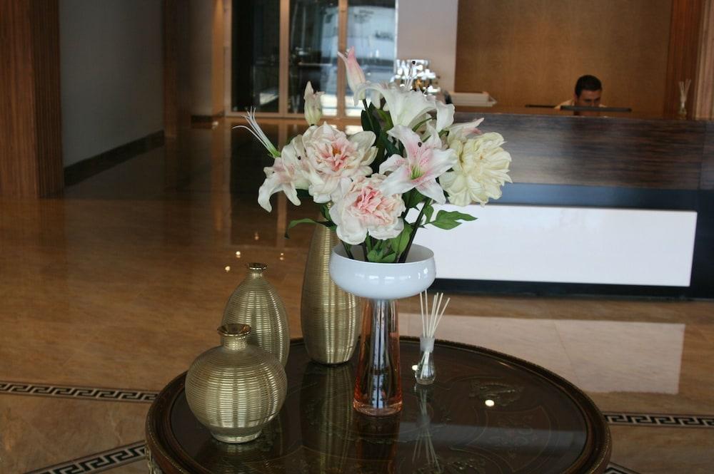 The Secure Inn Hotel Mascate Extérieur photo