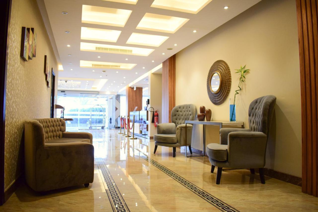 The Secure Inn Hotel Mascate Extérieur photo