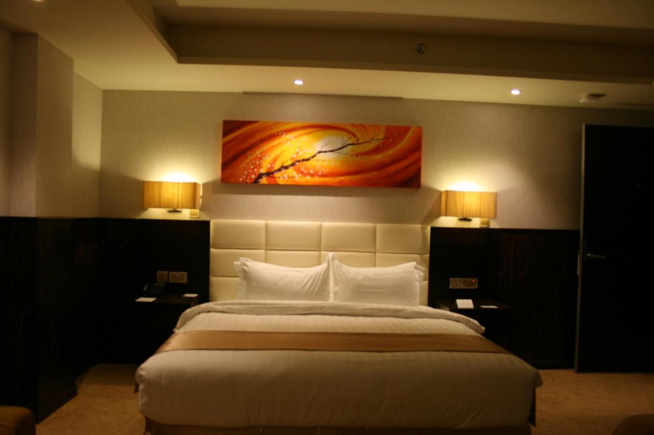 The Secure Inn Hotel Mascate Extérieur photo